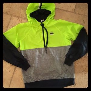 PINK windbreak pullover💘